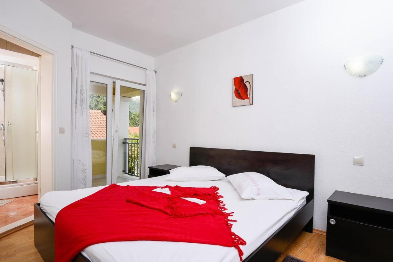 Apartments Andrija Оребич Экстерьер фото